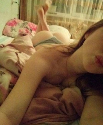 💖
У меня есть множество возможностей, чтобы удовлетворить все твои желания. Моя уникальная энергия и соблазнительная внешность привлекают внимание мужчин по всей Москве. 💋
Я гарантирую полное удовлетворение и релаксацию. Мои услуги настолько разнообразны, что каждое наше свидание будет незабываемым. 💫
У меня есть отличные отзывы от моих довольных клиентов, которые отмечают мою профессиональность, страсть и восхитительные навыки. 🌹
Чтобы лучше узнать меня, тебе нужно лишь посмотреть мои фото - они говорят сами за себя. 😉 Я гарантирую, что ты не останешься разочарован встречей со мной.
Живу в самом сердце Москвы и готова пригласить тебя в свою уютную квартиру или приехать к тебе. Вместе мы погрузимся в мир наслаждения и страсти. 🔥
Не упусти возможность испытать незабываемые моменты со мной! Жду тебя, мой дорогой! 💞 Ева